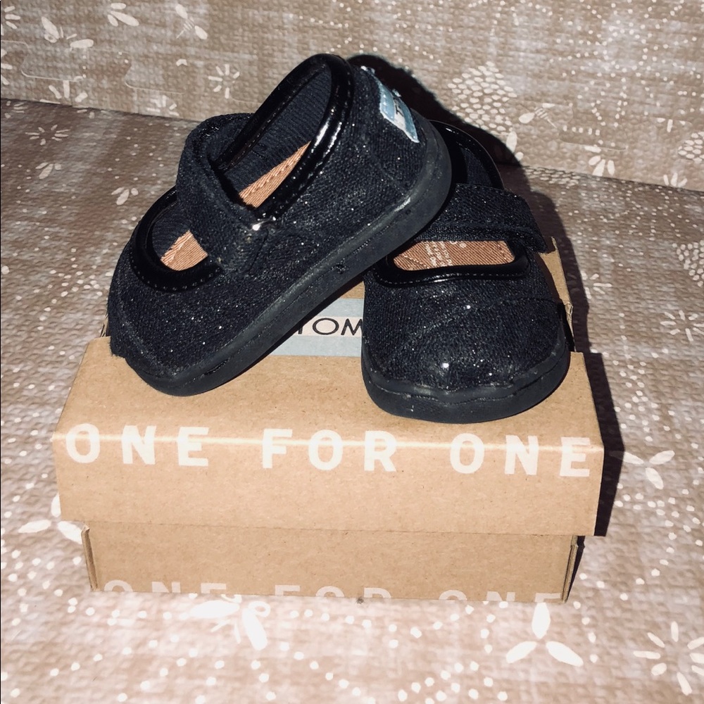 Children’s TOMS